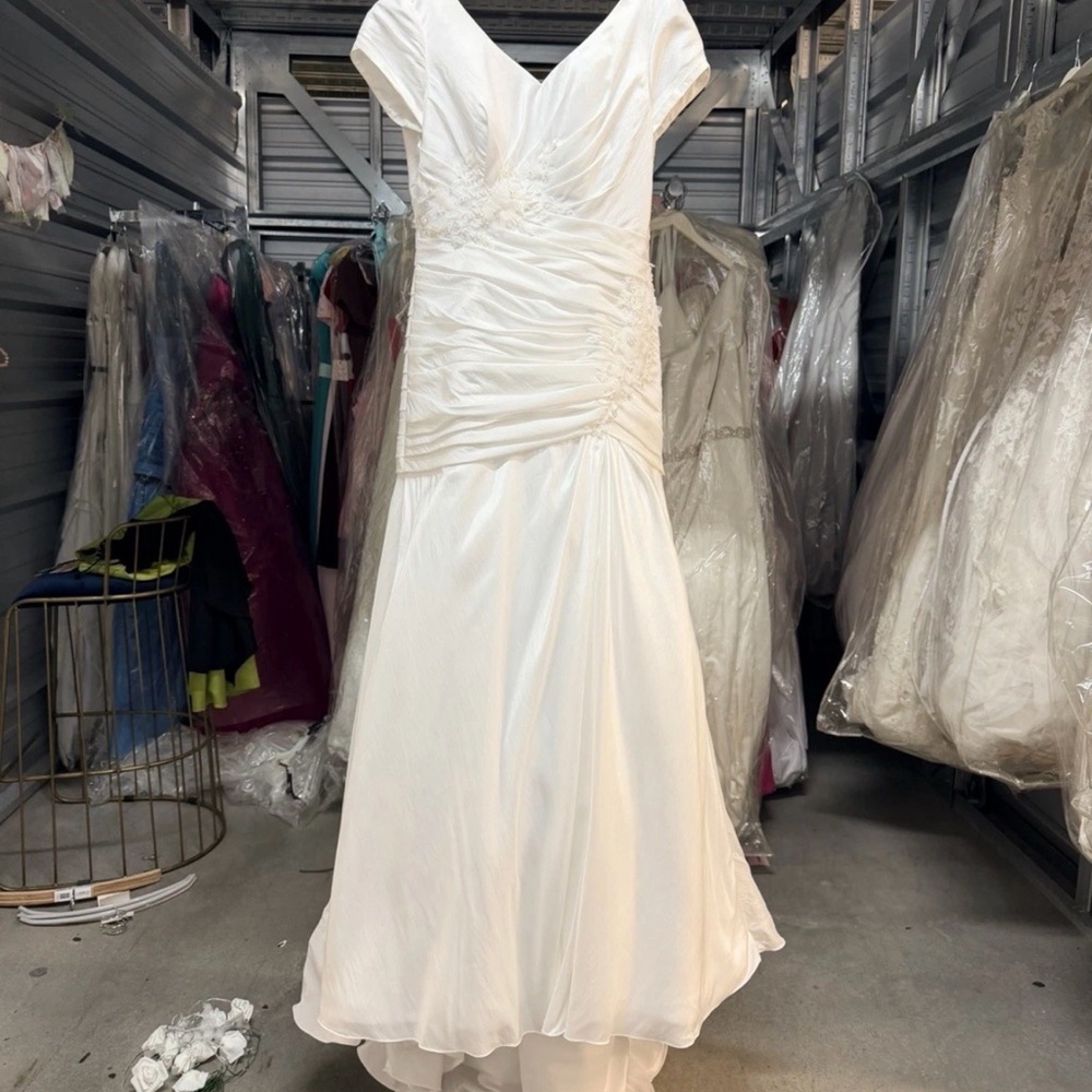 NWT Wedding Dress - Bonny Bridal Size 14